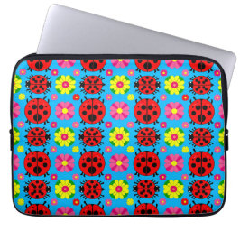 Färgglada nyckelpigor och blommor laptop fodral