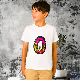 Färgglada och roliga monogram O Tribal och Doodle T Shirt
