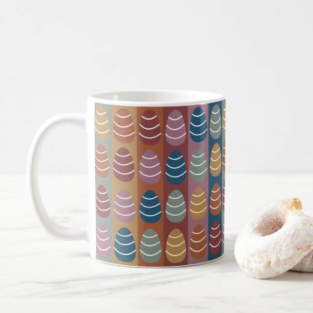 Färgglada påskägg Ränder Mönster Glad Påsk Kaffemugg (Med munk)