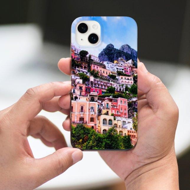 Färgglada Positano, Italien  (Bring a bit of Amafli Coast with you on this colorful iphone case.)