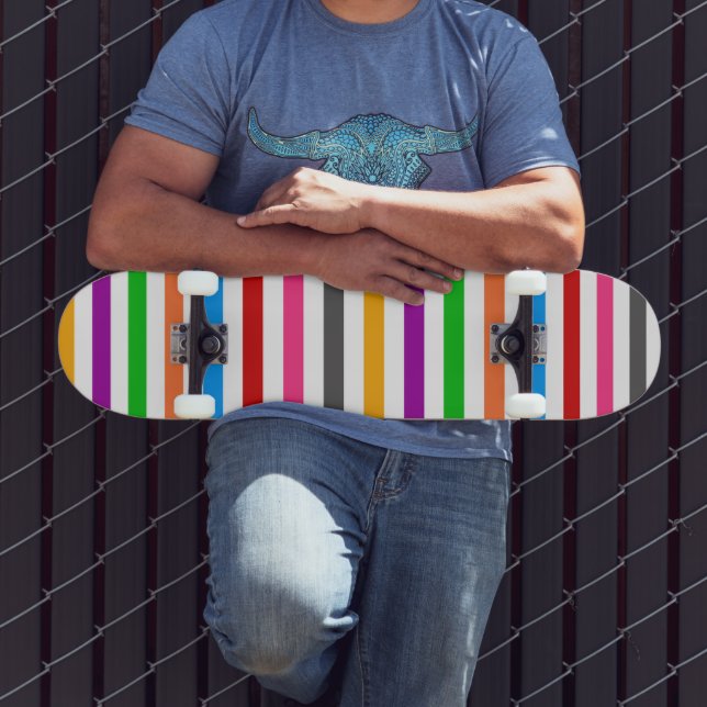 Färgglada regnbågsränder linjer design - Vit  Mini Skateboard Bräda 18,5 Cm (Utomhus 3)