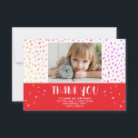 Färgglada stjärnor Födelsedagsbarn Flicka Foto Tack Kort<br><div class="desc">Färgglada stjärnor Födelsedagsbarn Flicka Foto Tacksamhetskort. Sött födelsedags tacksamhetskort till dina vänner och familj. Ladda upp ditt foto och anpassa kortet med ditt namn och text. Kortet har färgglada stjärnor och fläckar. Bra som tacksamhetskort för flickor.</div>