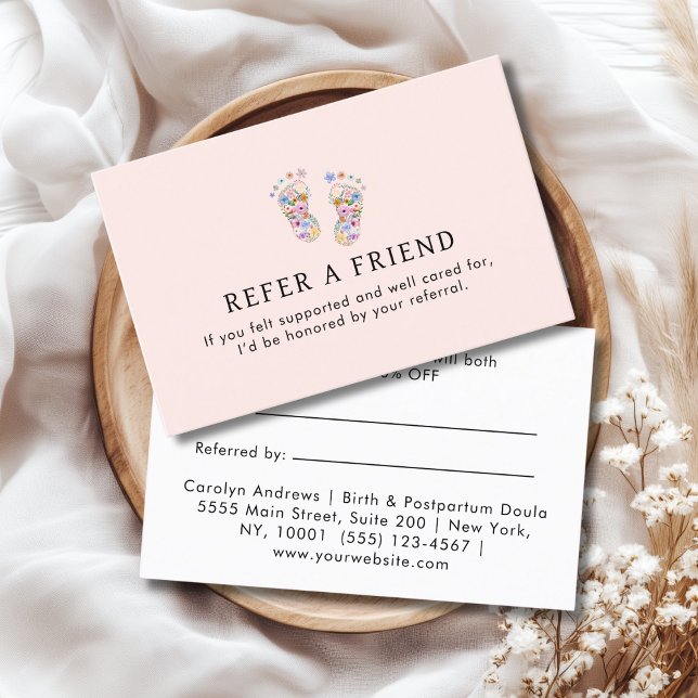 Färgglatt blommande logotyp för bebisfotavtryck  rabattkort (Colorful Flower Baby Footprint Logo Blush-Pink White Referral Card)