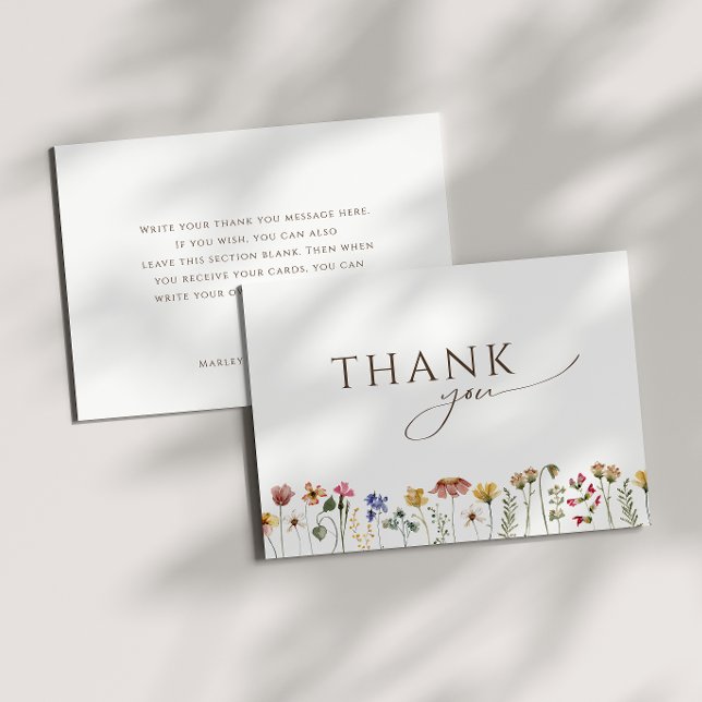 Färgglatt födelsedagsfirande med vilda blommor tack kort (Skapare uppladdad)