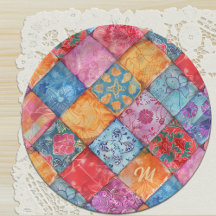 Färgglatt lapptäcke tryckt monogram