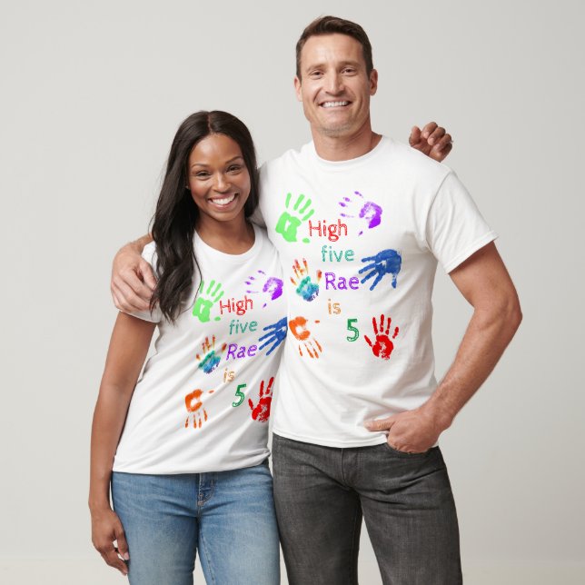 Färghandavtryck födelsedag med Personlig Namn T Shirt (Unisex)