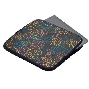 Färgig Mönster i Sand-dollar på svart Laptop Sleeve