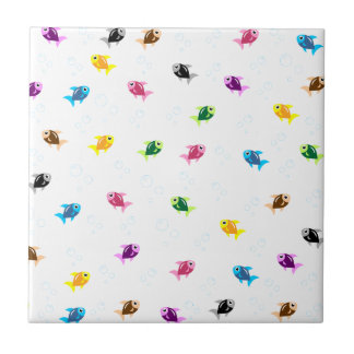 färglös fisk kakelplatta