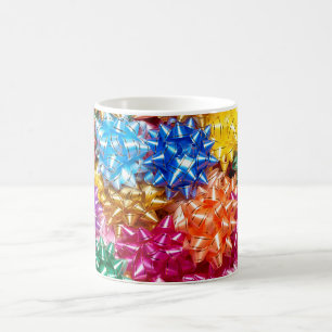 Färglös presentbutik party är för närvarande en sö kaffemugg