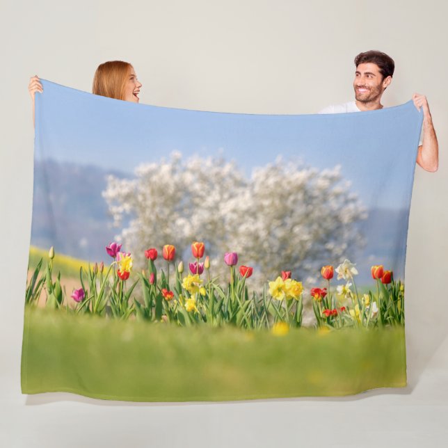 Färglöst Vår blommor med tulips och diffodils Fleecefilt (På plats)