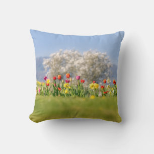 Färglöst Vår blommor med tulips och diffodils Kudde