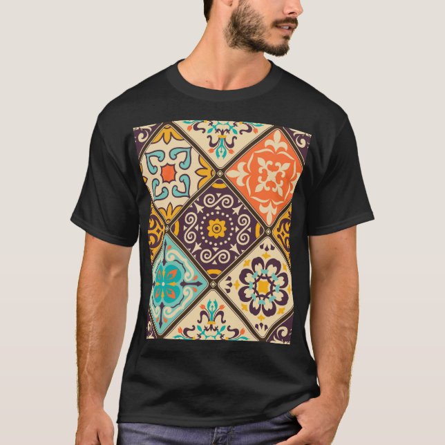 Färgmönster: Majolica Tile Design T Shirt (Framsida)