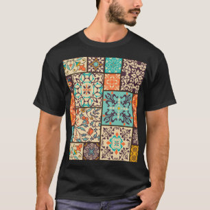 Färgpatchwork Tile: Islamic Majolica Motifs T Shirt