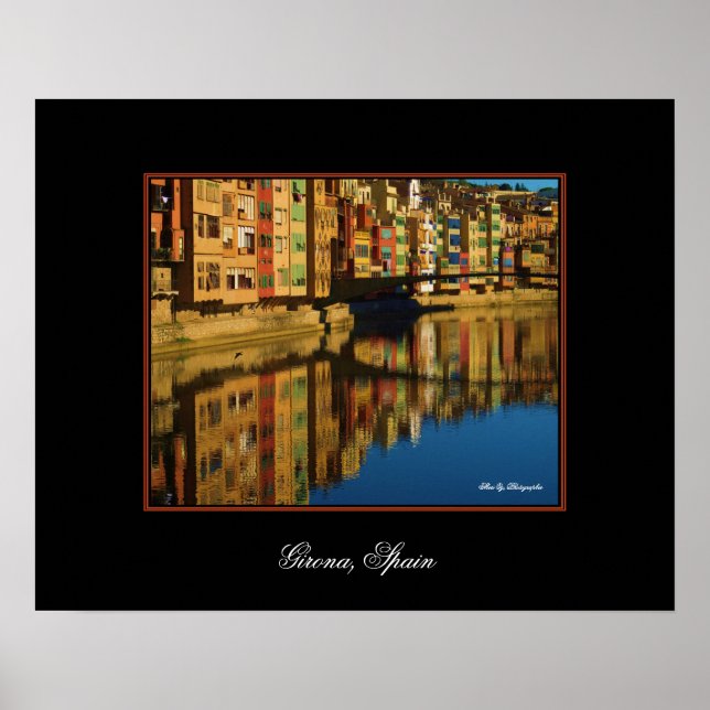 Färgreflektioner i Girona, Spanien Poster (Framsidan)