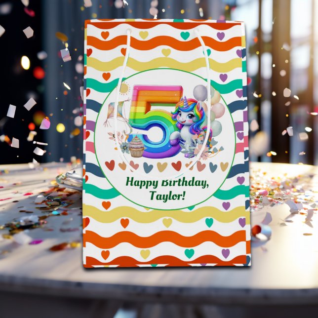 Färgregat och Unicorn 5:e Födelsedagsfesten (Skapare uppladdad)