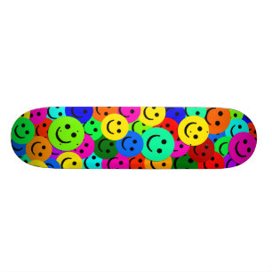 FÄRGRIK ANSIKTECOLLAGE MINI SKATEBOARD BRÄDA 18,5 CM