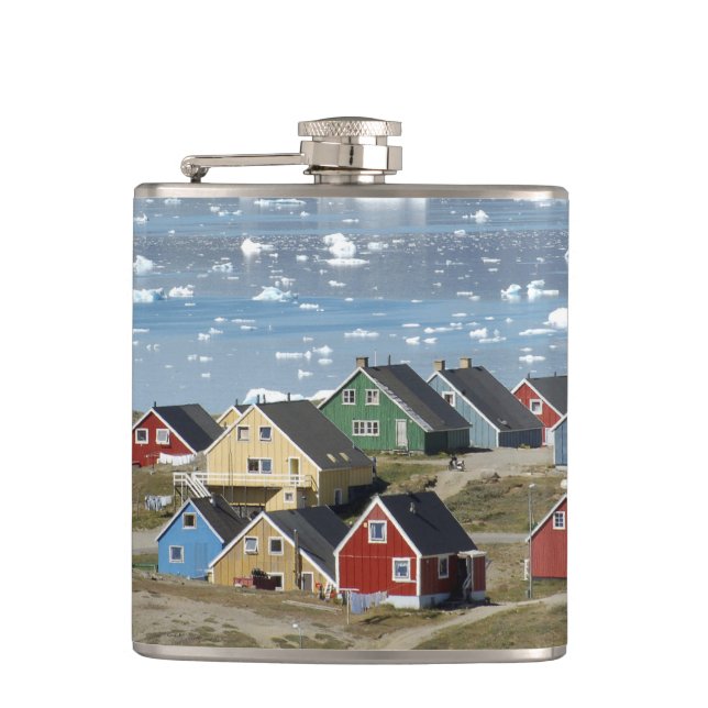 Färgrik arkitektur i staden, Narsaq, Fickplunta (Framsidan)