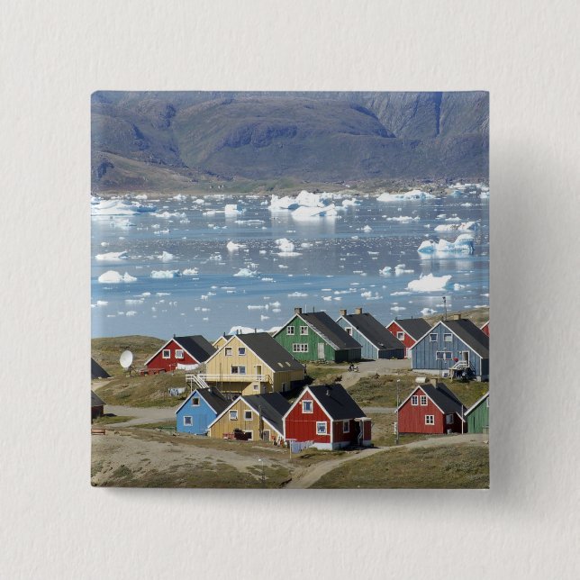 Färgrik arkitektur i staden, Narsaq, Knapp (Framsida)