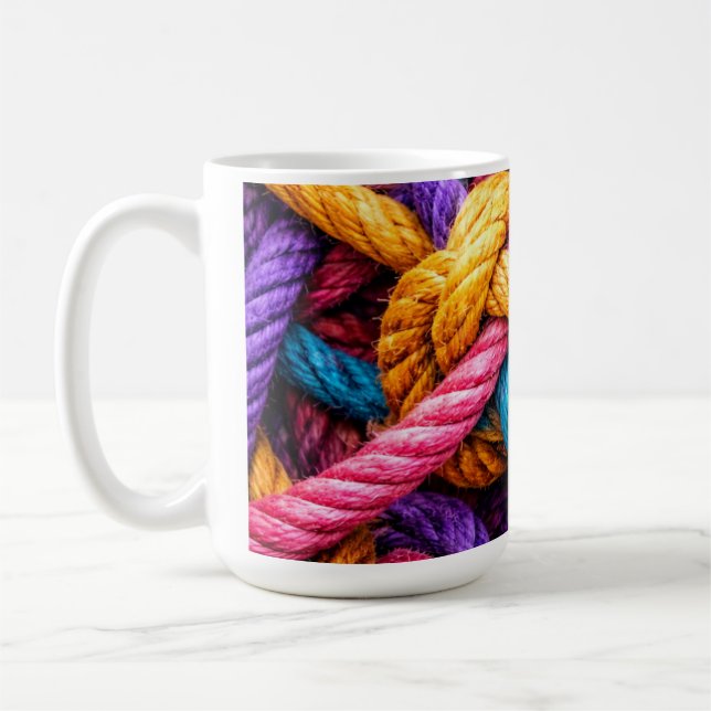 Färgrik Knuten Repmönster – Livlig T-shirt Kaffemugg (Vänster)