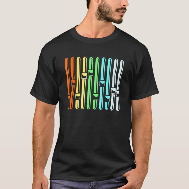 Färgrik ljudtekniker Ljud Vu-mätare T Shirt (Framsida)