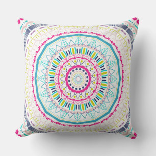 färgrik mandala kudde