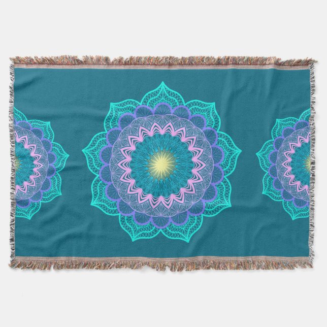 Färgrik mandala på blå bakgrund filt (Framsidan)