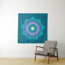 Färgrik mandala på blå bakgrund fyrkantig