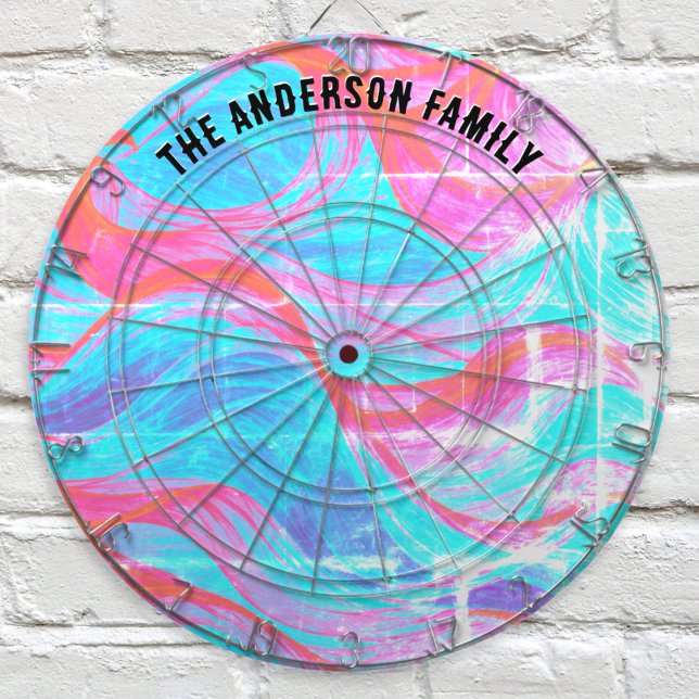 Färgrik Modern Abstrakt Våg Mönster Personlig Darttavla (A modern, personalized dartboard with abstract flowing waves design in pink and blue)