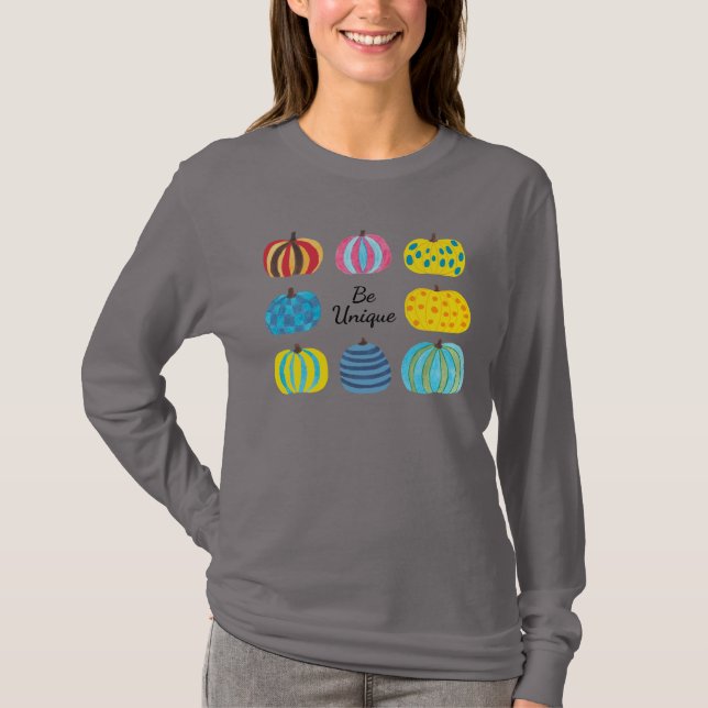 Färgrik pumpadesign t shirt (Framsida)