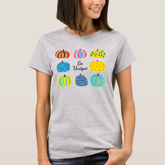 Färgrik pumpadesign t shirt (Framsida)