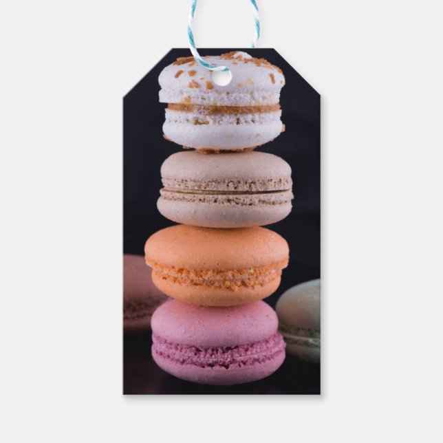 Färgrik stack med franska makaroner presentetikett (Framsidan)