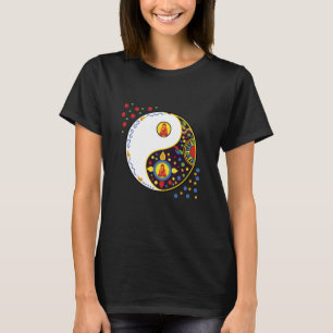 Färgrik tecken symbol tao yin och yang Taiji Yoga T Shirt