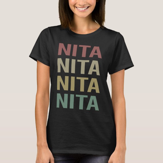 Färgrik textkonst - Nita Namn T Shirt (Framsida)