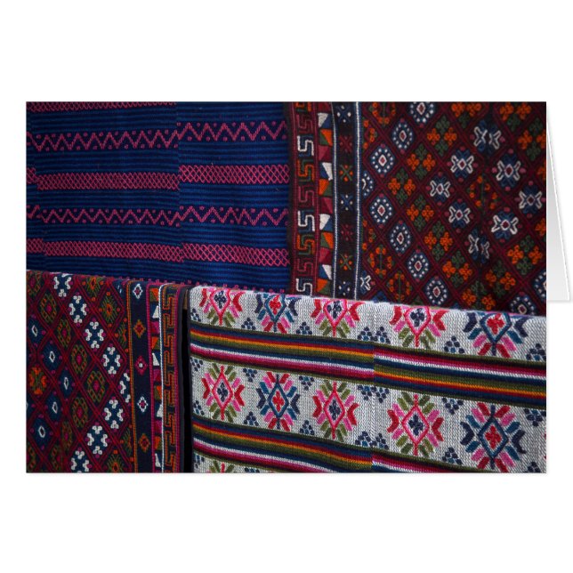 Färgrika bhutanska textilier hälsningskort (Framsidan Horizontal)