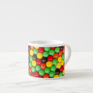 Färgrika godisar espressomugg