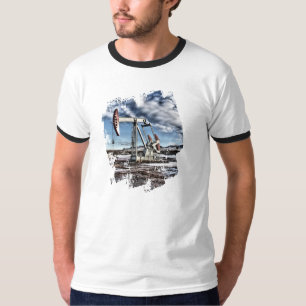Färgrika Pumpjack avbildar Tee Shirt
