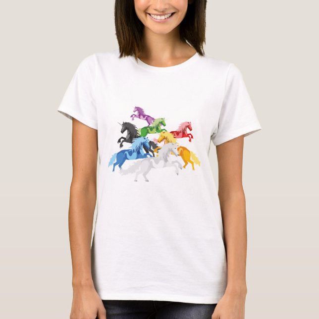 Färgrika vildUnicorns för illustration Tee Shirt (Framsida)
