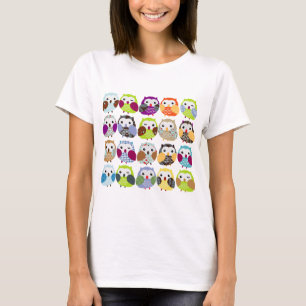 Färgrikt ugglamönster tee