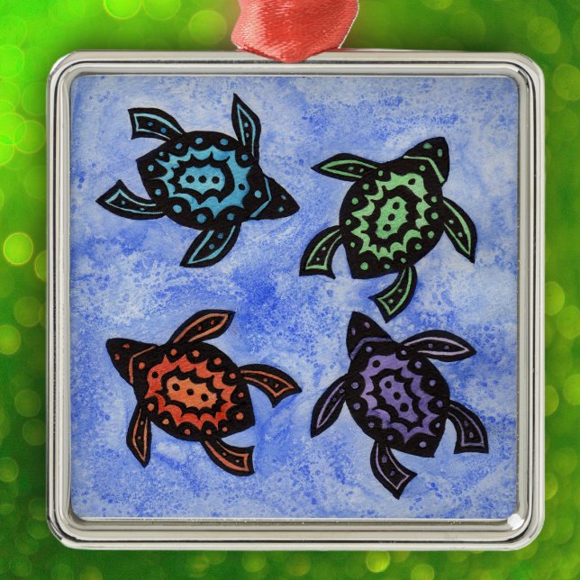 Färgsköldpaddor av Abstrakt Julgransprydnad Metall (Four black abstract turtles with colourful shells on mixed blue white hanging ornament.)