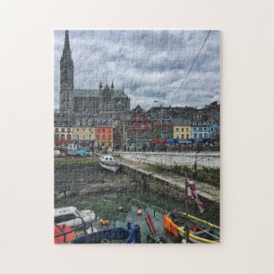 Färgstark Cobh Harbour på Grått Ireland day Puz Pussel