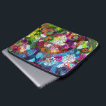 Färgstark romatisk Vintage Blommigt Collage Mönste Laptop Sleeve<br><div class="desc">Färgfull abstrakt av vintage romantiska blommor och snurrar mönster. Finns på andra produkter och kan begäras för någon av de produkter som erbjuds på Zazzle.</div>