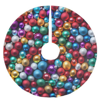 Färgstarka julprydnader vid Boll Julgransmatta Borstad Polyester