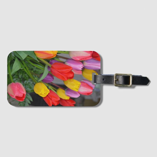 Färgtulpaner från vår bagagebricka (Framsida horisontal)