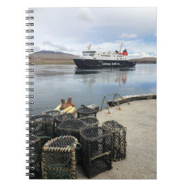 Färja som seglar till Islay i Skottland Anteckningsbok