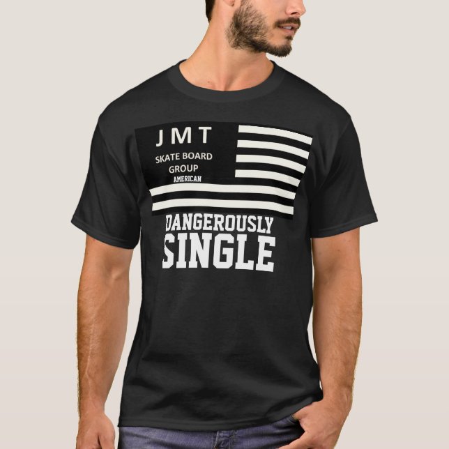 FARLIG ENSKILD Mörk T-Shirt (Framsida)
