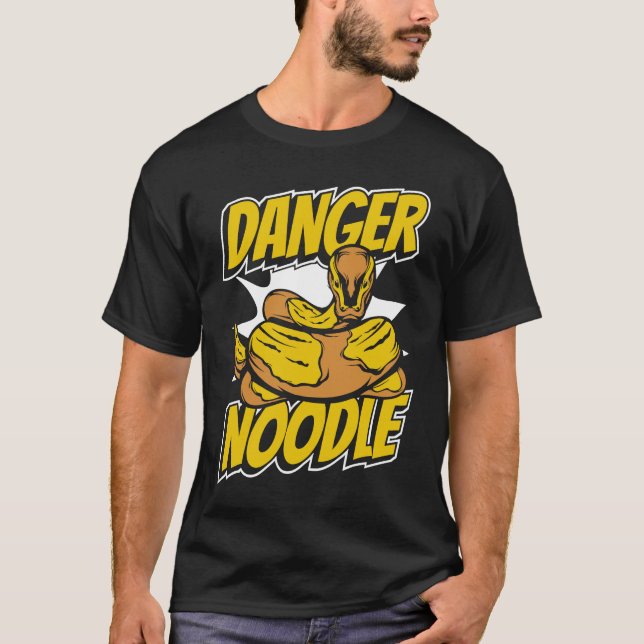 Farlig Nudelsnok Ägare Orm  Banan Bollpython T Shirt (Framsida)