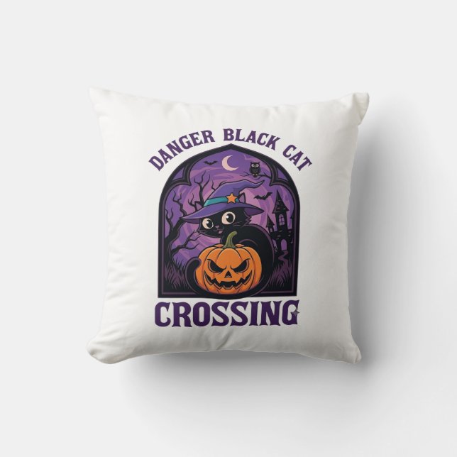 Farlig svart katt korsar Halloween-pumpa häxa  Kudde (Framsida)
