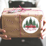 Farm Fresh Julgran Red Vintage Lastbil Runt Klistermärke<br><div class="desc">Monogramdekal för roligt festive Julgran-odling. Vår design har en röd vintage lastbil som bär Julgran i ryggen. Lägg till ditt monogram längst fram i lastbil. Glad helg är skrivet i ett handskrivet stil-teckensnitt. Designad av Moodthology Papery</div>