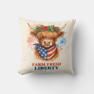 Farm Fresh Liberty Highland Cow Patriotic USA Art Kudde