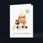 Farm Friends Perky Pony Grattis på födelsedagen Hä Kort<br><div class="desc">Det är din födelsedag! Det här dyrbara, lilla hälsningskortet är säkert ett leende på vilket födelsedbarn som helst i ansikte. Insidan är tom så att den som ger kan lägga till sin egen personliga eller konstnärliga beröring. Klicka på "Anpassa den här mallen" om du vill skriva en egen försättstext. Besök...</div>